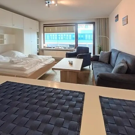 Daire 5-7, Moewe Westerland